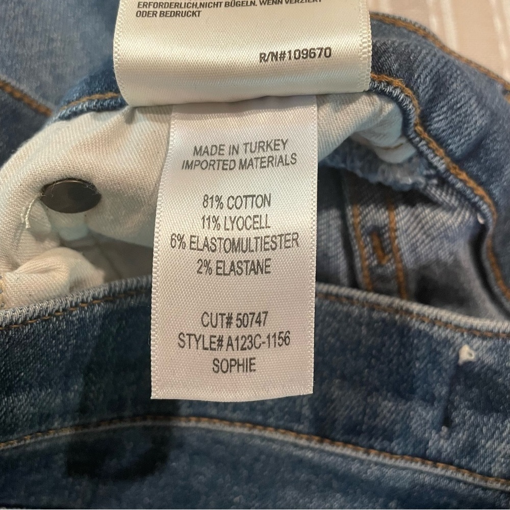 Agolde Sophie Mid Rise Ankle Skinny Jeans in Tame 25 - Picture 7 of 10